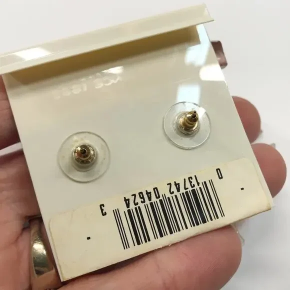 Vintage Deadstock New Richelieu White Cream Faux Pearl 7.7mm Stud Earrings - Picture 5 of 7